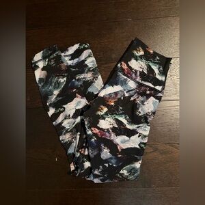 Nwot lululemon wunder under